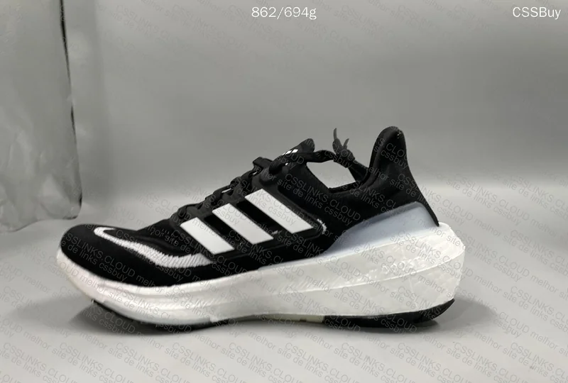 Ultraboost 23 Light Black and White. GL? 3