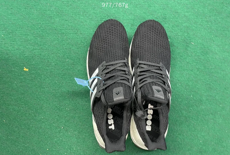 Ultraboost 4