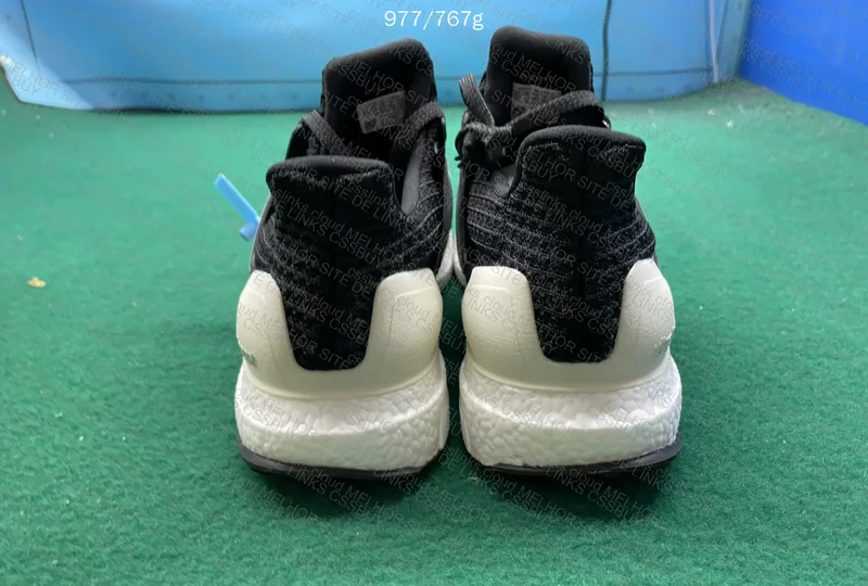 Ultraboost 4 2