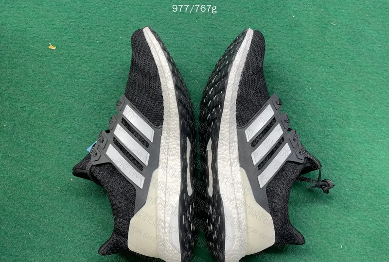 Ultraboost 4 4