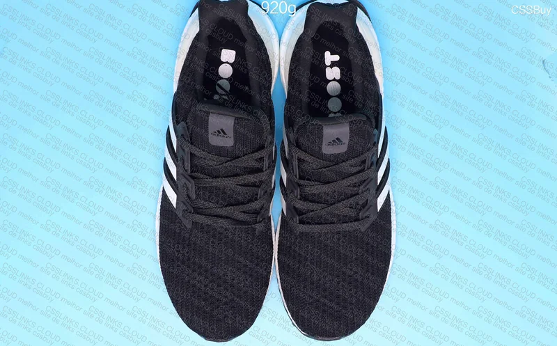 Ultraboost 4.0
