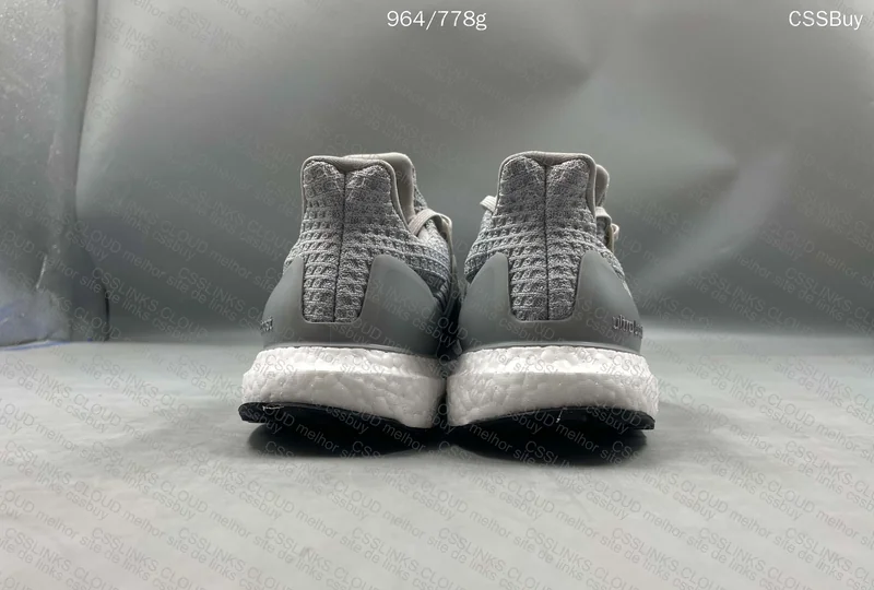 Ultraboost 4.0 Grey 2
