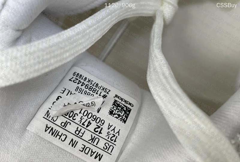 Ultraboost 4.0 Triple White 3