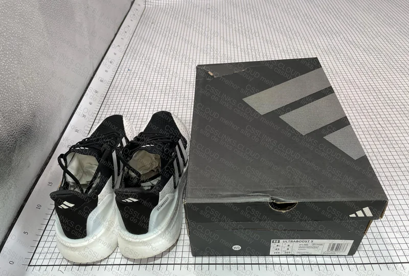 ULTRABOOST 5