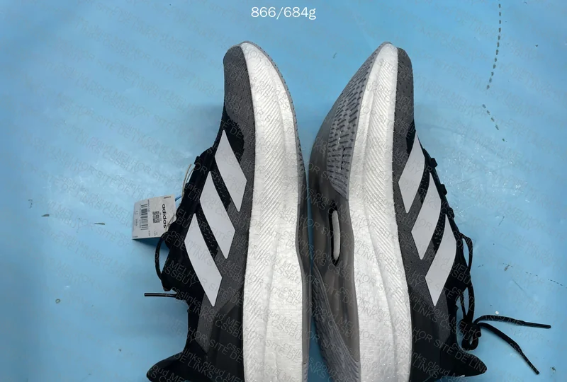 Ultraboost 5 6