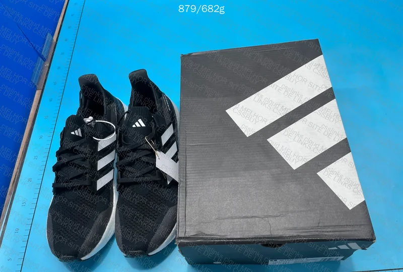 Ultraboost 5 7