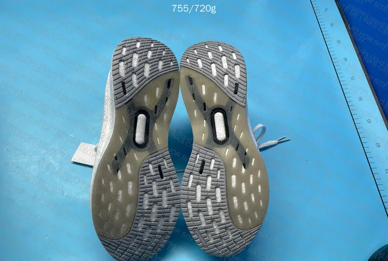 Ultraboost 5 8
