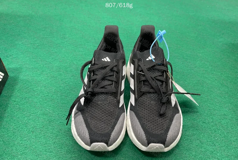 Ultraboost 5x - OVO 6