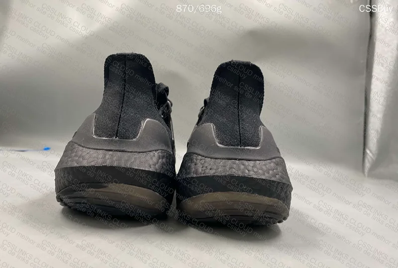 ULTRABOOST 8.0 BLACK GL? 6