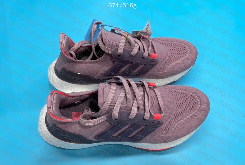 Ultraboost 8.0 Women's 3
