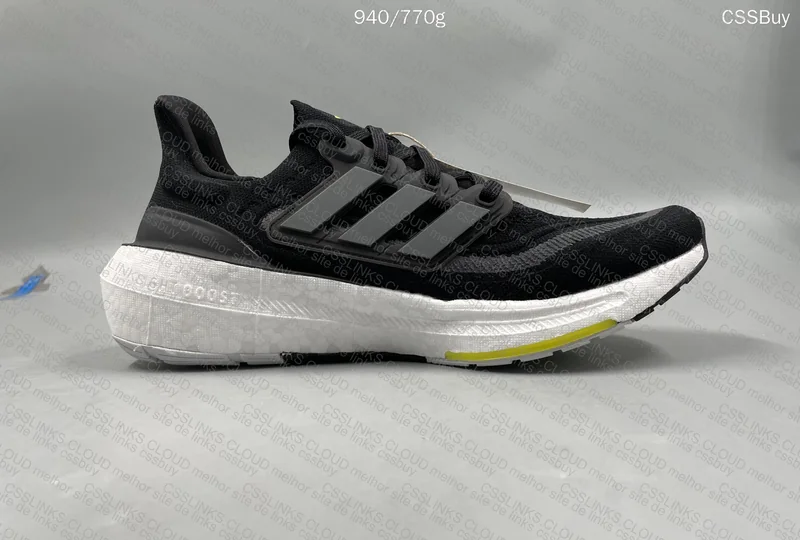 Ultraboost Light