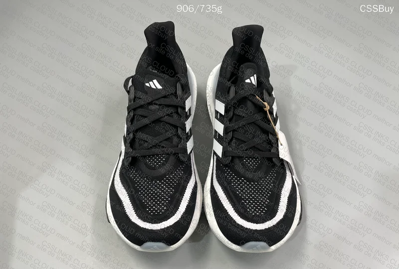 Ultraboost Light 3