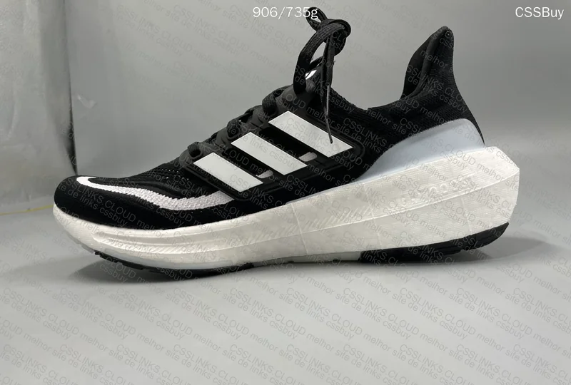 Ultraboost Light 5