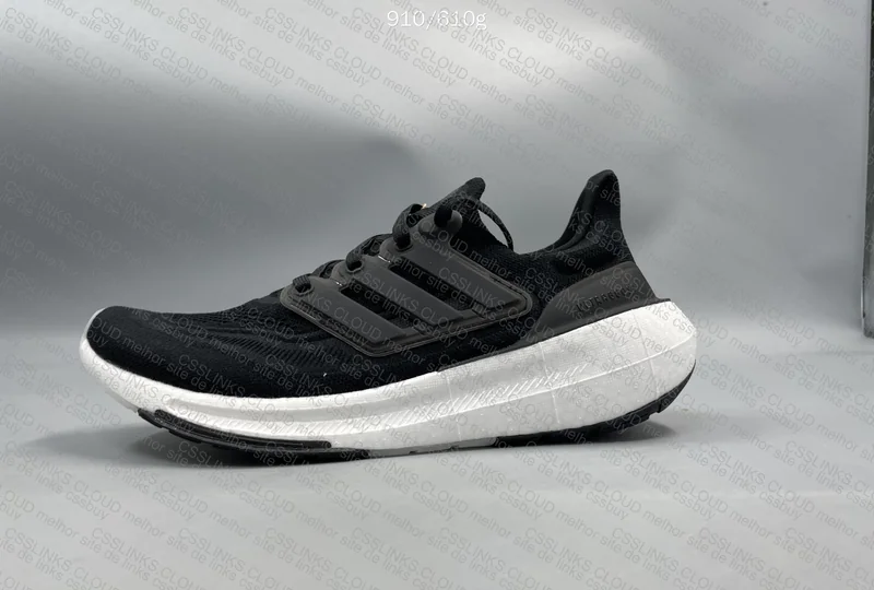 Ultraboost light 8