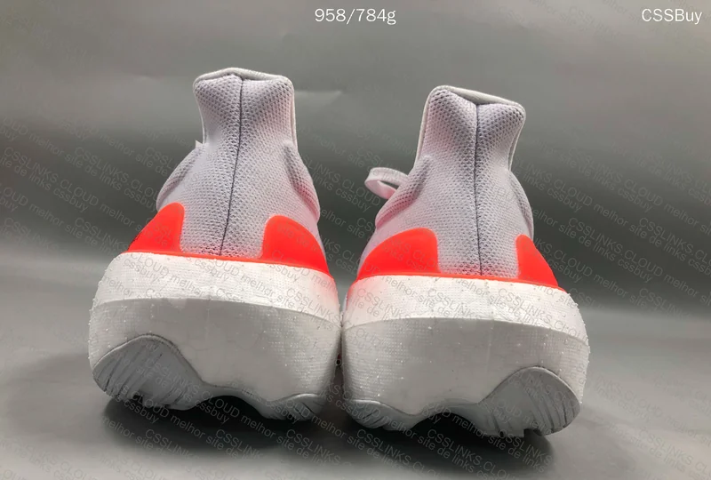 Ultraboost Light 2023 5
