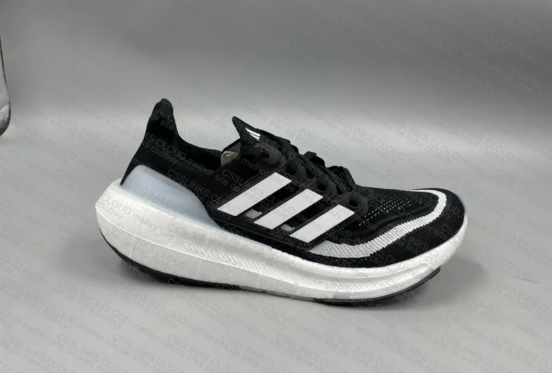 Ultraboost light 2023 4