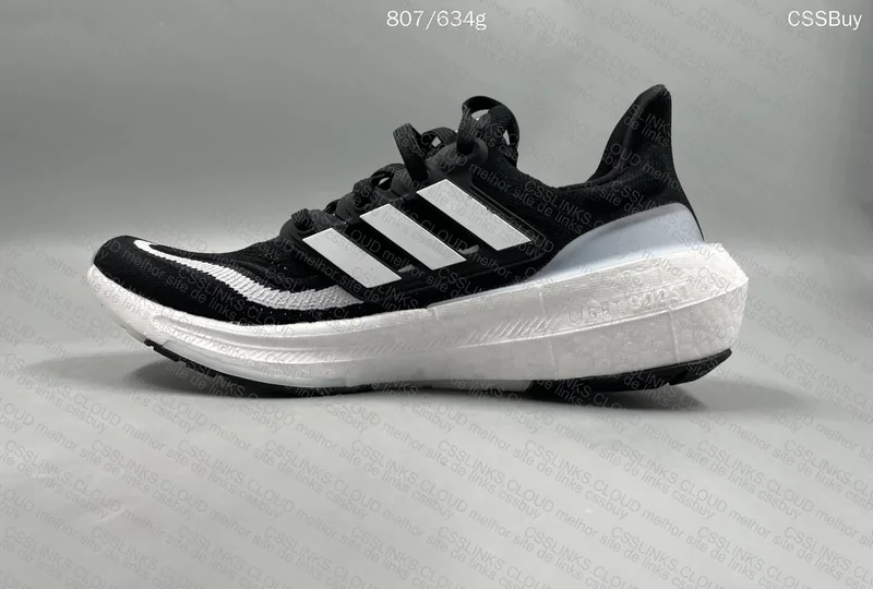 ULTRABOOST LIGHT 2023 STOS (GL?) 10