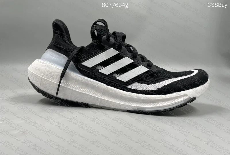 ULTRABOOST LIGHT 2023 STOS (GL?) 11