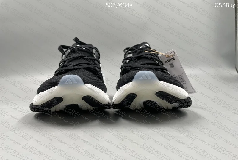 ULTRABOOST LIGHT 2023 STOS (GL?) 4