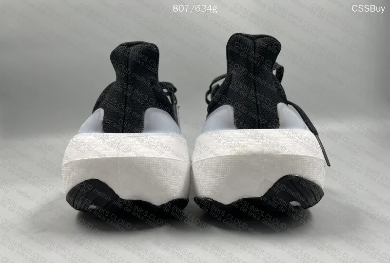 ULTRABOOST LIGHT 2023 STOS (GL?) 5