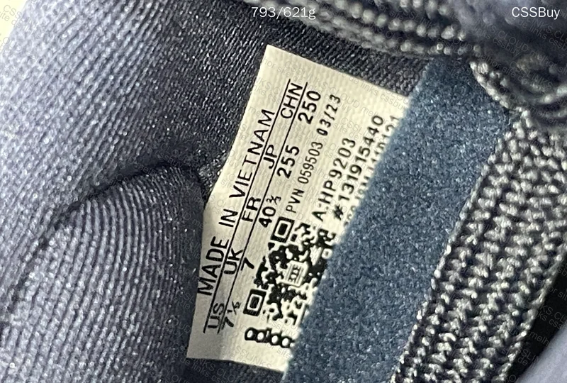Ultraboost Light 23 5