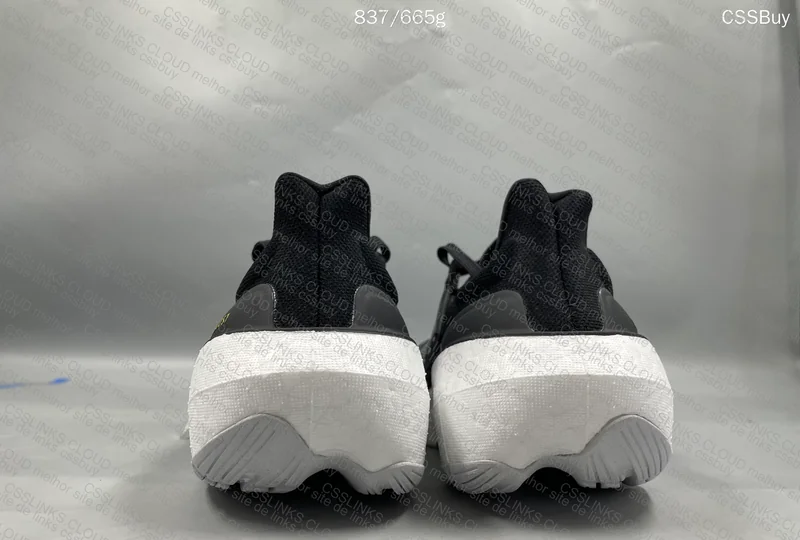Ultraboost light 23 5