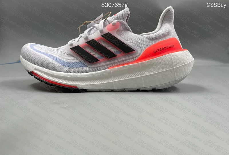 Ultraboost Light 23 3