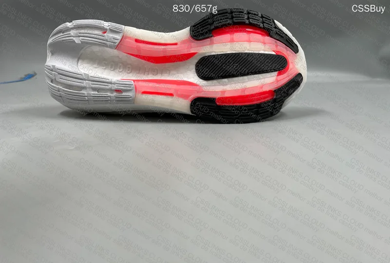 Ultraboost Light 23 4