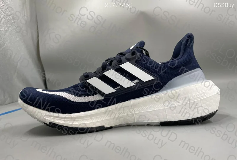 Ultraboost Light 23 8