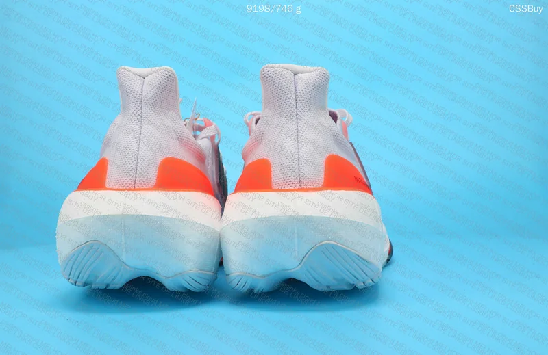ULTRABOOST LIGHT UB LOL2021 STOS 2