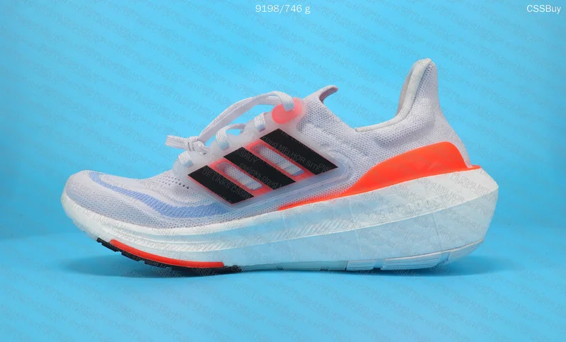 ULTRABOOST LIGHT UB LOL2021 STOS 6