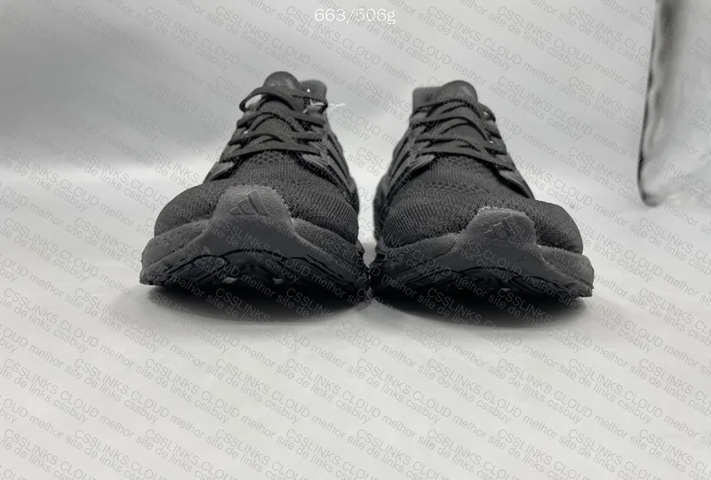 Ultraboost Ligth 3