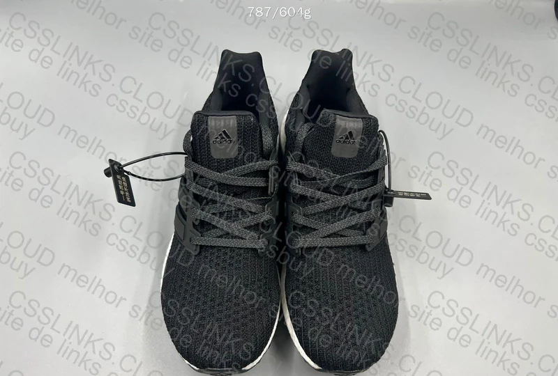 ULTRABOOST Black