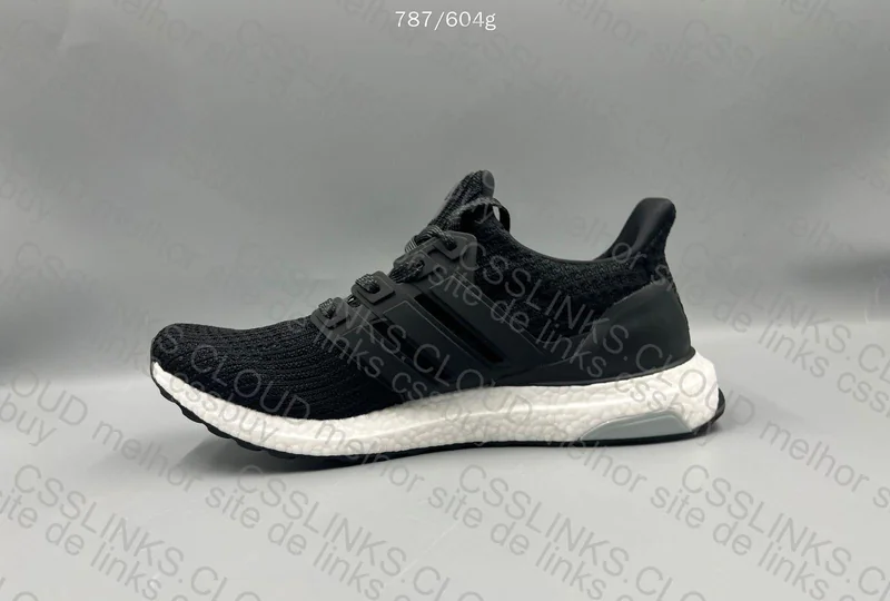 ULTRABOOST Black 4