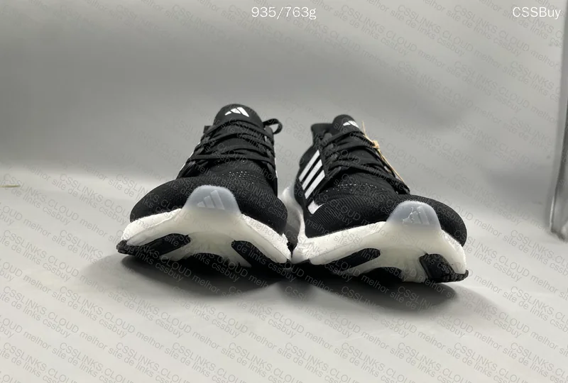 Ultraboost Stos- GL? 9