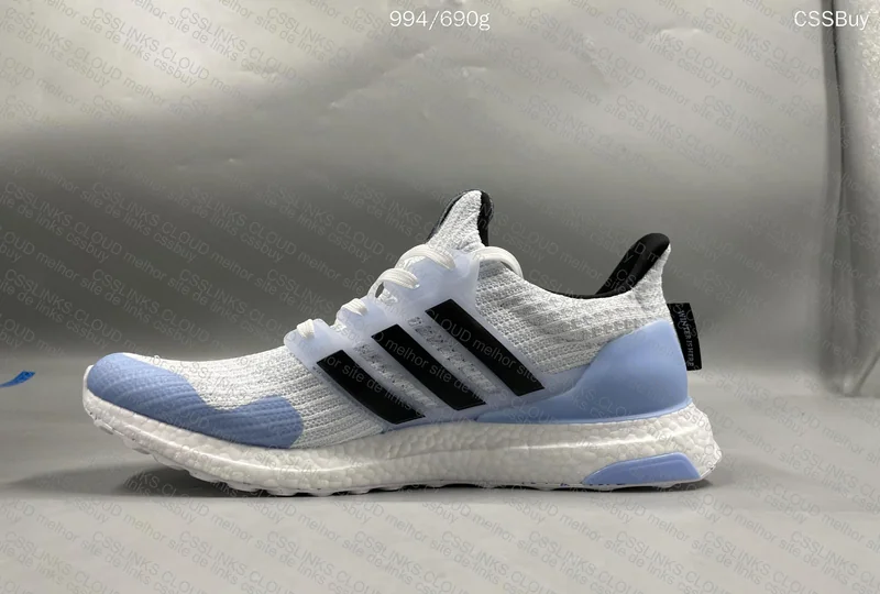 Ultraboost White Walkers 4