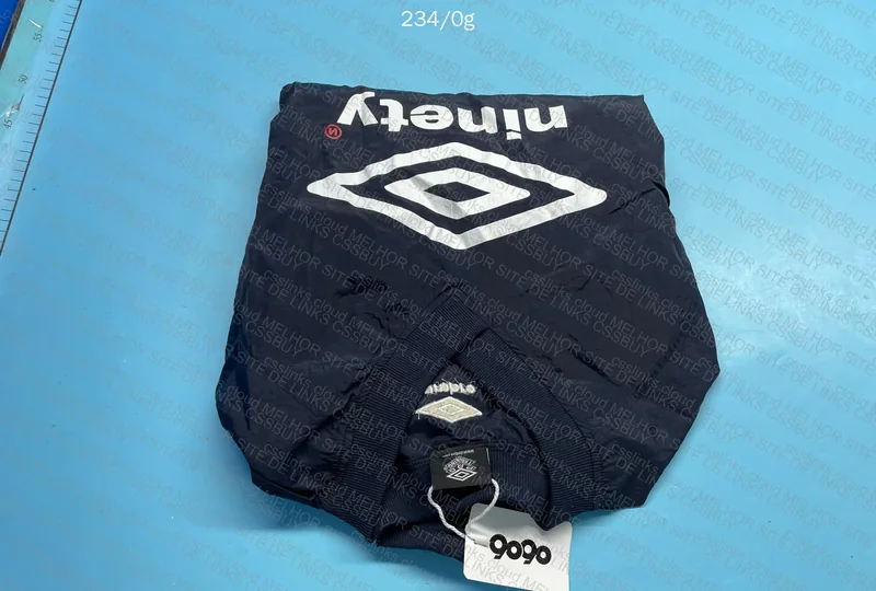 UMBRO WINDBREAKER 5