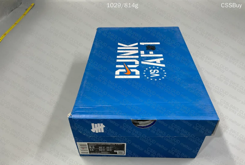 UNDEFEATED X NIKE DUNK LOW "5 ON IT" BLACK 8