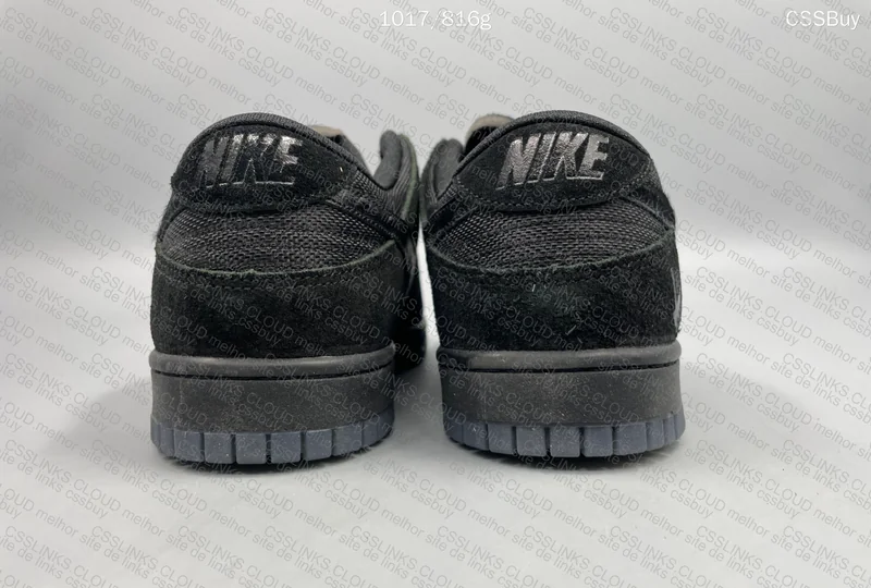 UNDEFEATED x NIKE DUNK LOW 5 ONIT 6