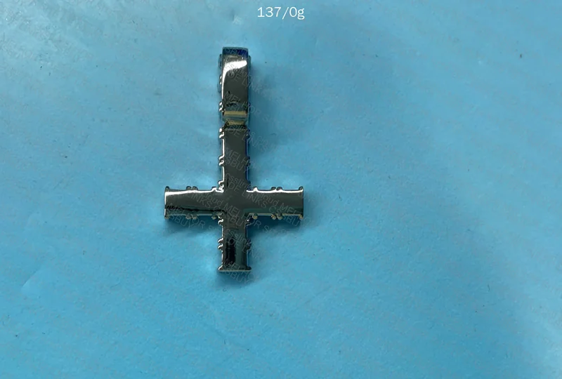 upside down cross 3