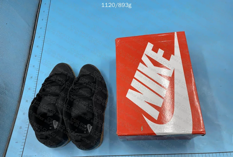 Uptempo low black gum 7