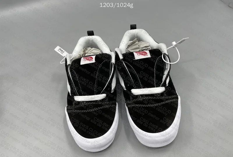 Vans Knu PAI