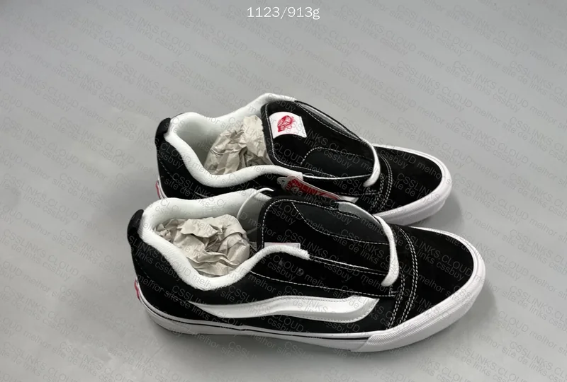 Vans Knu School