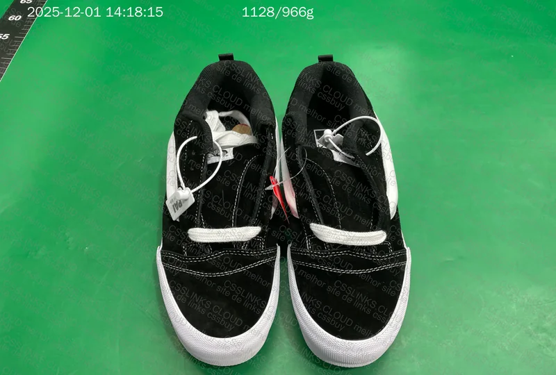 VANS KNU SCHOOL 2