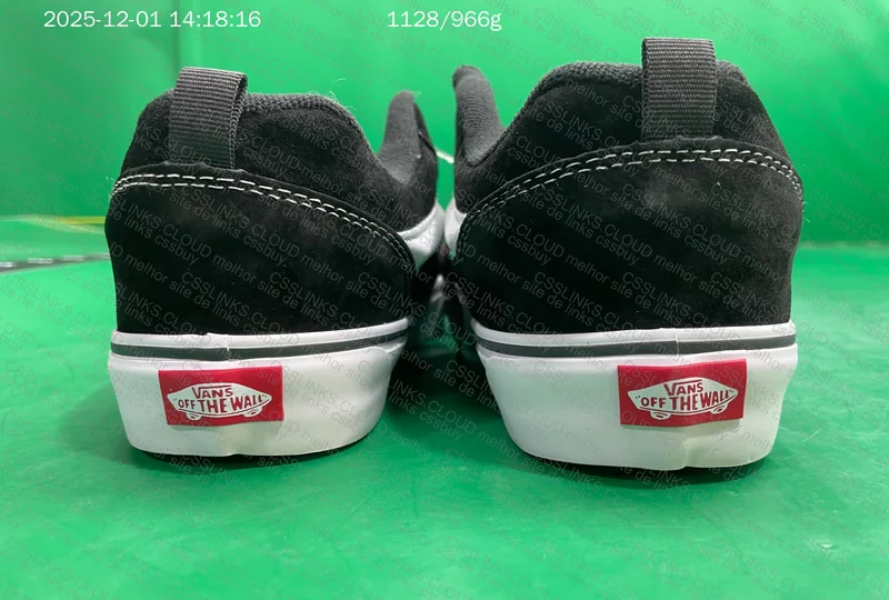 VANS KNU SCHOOL 4