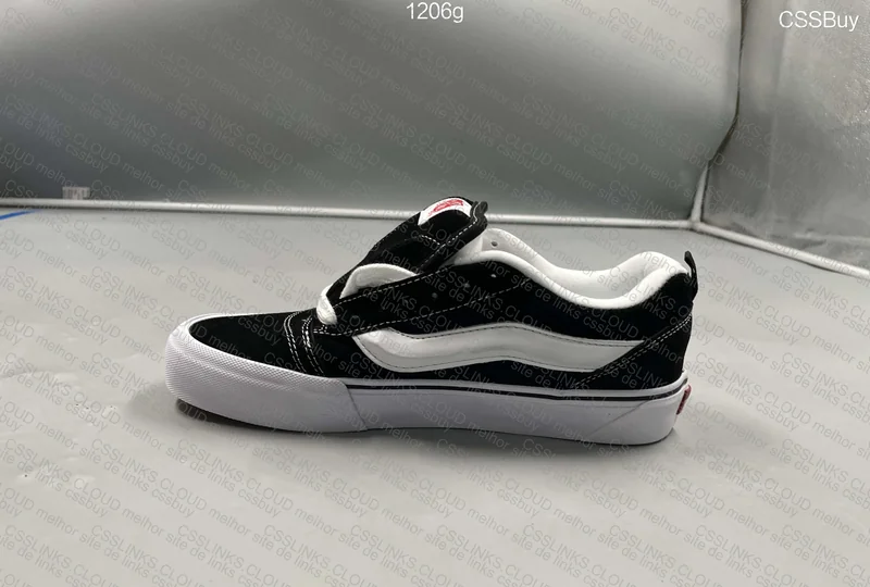 VANS KNU SKOOL
