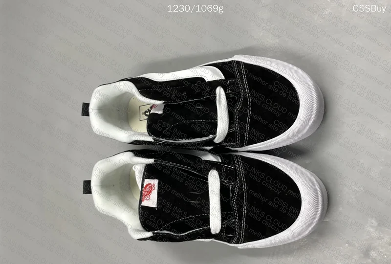 VANS KNU SKOOL