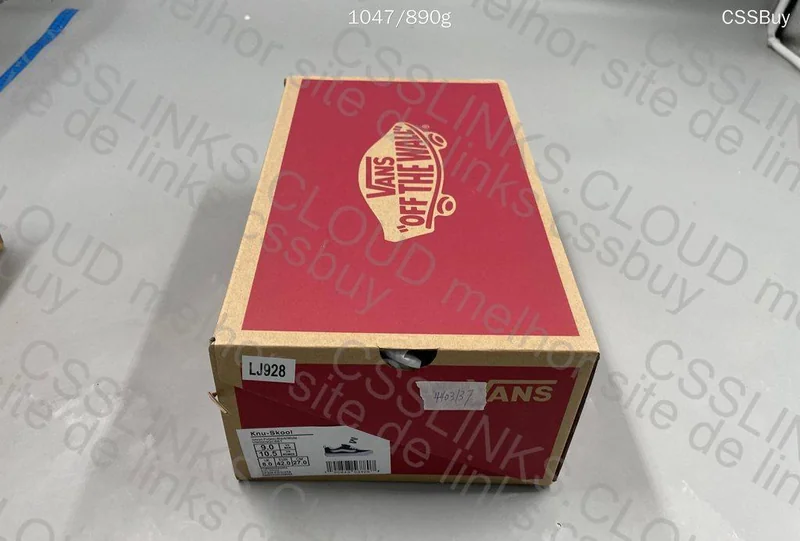 VANS KNU SKOOL