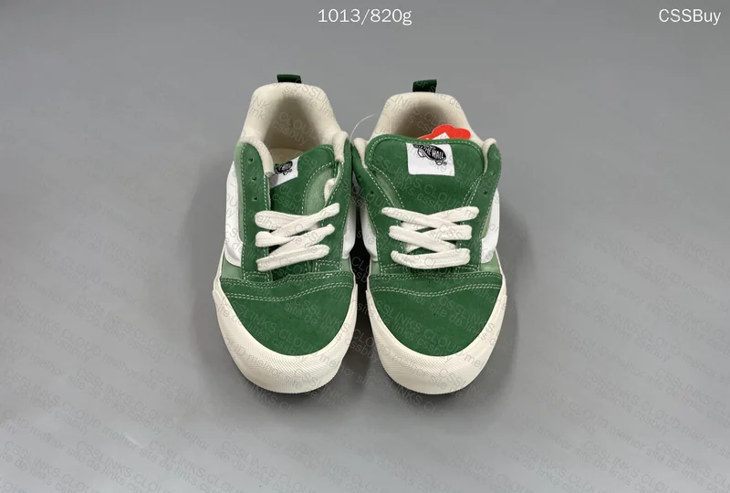 Vans Knu Skool