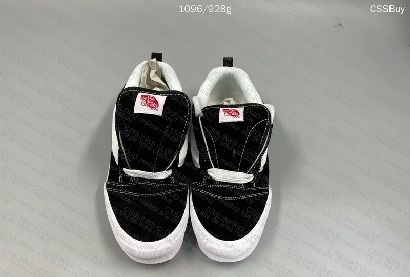 Vans Knu Skool